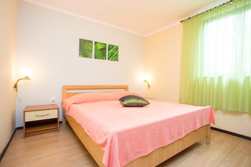 Apartment Tena Krk Town Exteriér fotografie