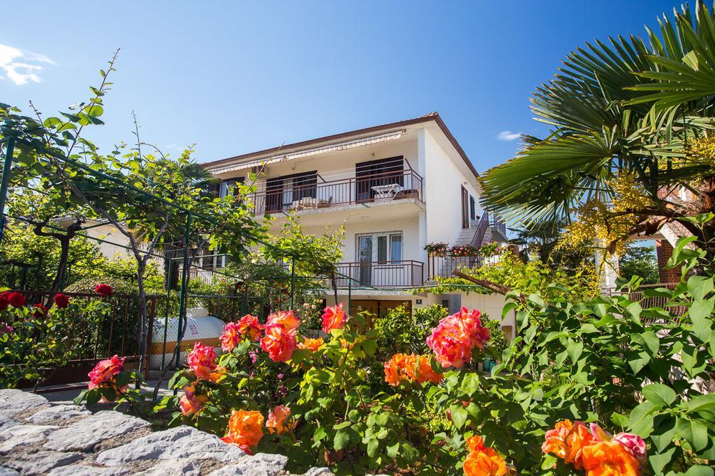 Apartment Tena Krk Town Exteriér fotografie